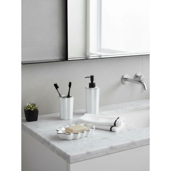 Диспенсер для жидкого мыла Camellia, белый, Bergenson Bjorn Bath, фото , изображение 2